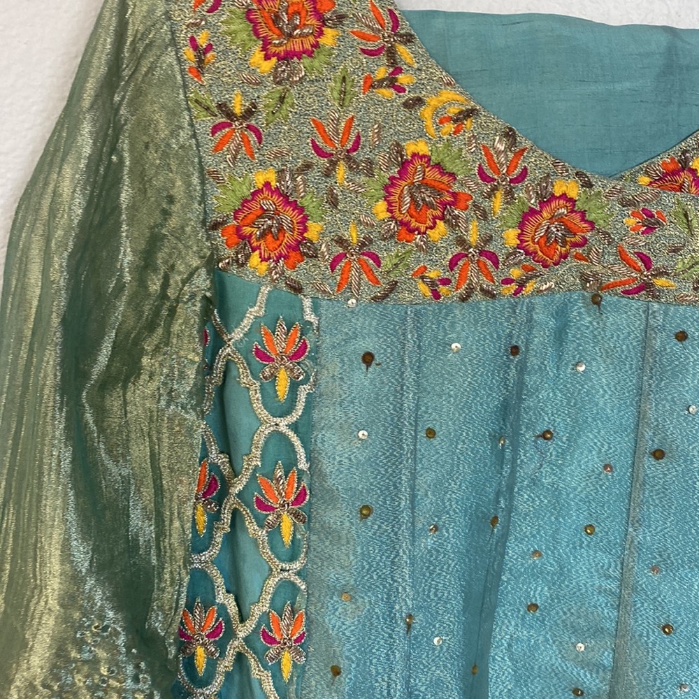 Pret a porter formal outfit (Pakistani) desi wear - Picture 9 of 16